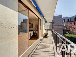 Apartment in Enghien-les-Bains (95880)
