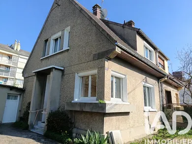 House in Mantes-la-Jolie (78200)