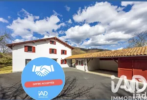 Traditional house in Saint-Martin-d'Arrossa (64780)