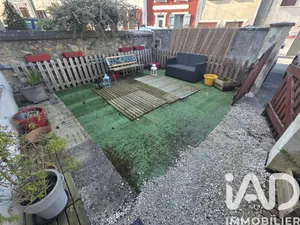 Maison à Saint-Cyr-sur-Morin (77750)