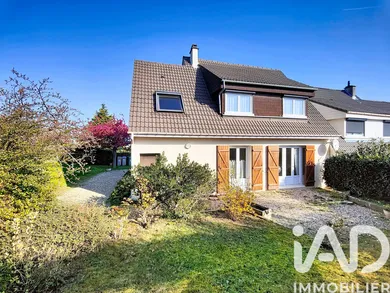 House in Magnanville (78200)