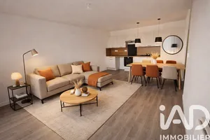 Apartment in Luzarches (95270)