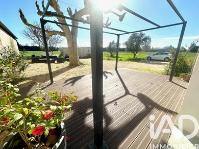Mas à Orange (84100)