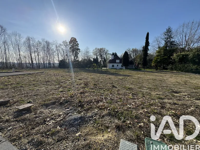 Terrain à Lescar (64230) · 247 020 €