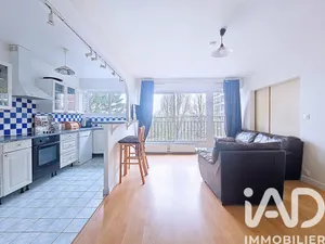 Apartment in Brunoy (91800)