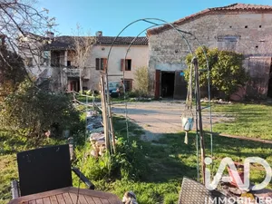 Maison de campagne à Saint-Antonin-Noble-Val (82140)