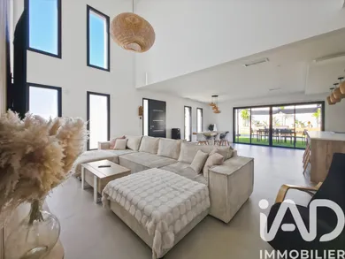 House in Valros (34290)