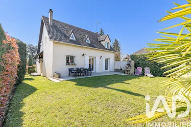 Traditional house in Chilly-Mazarin (91380)