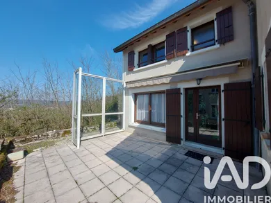 Village house in Orgelet (39270)