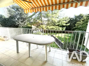Apartment in Bagneux (92220)