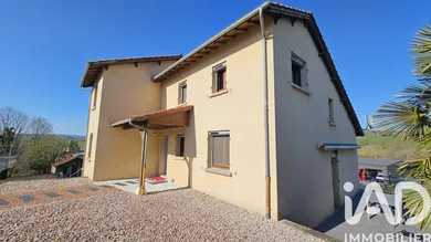 Traditional house in Saint-Constant (15600)