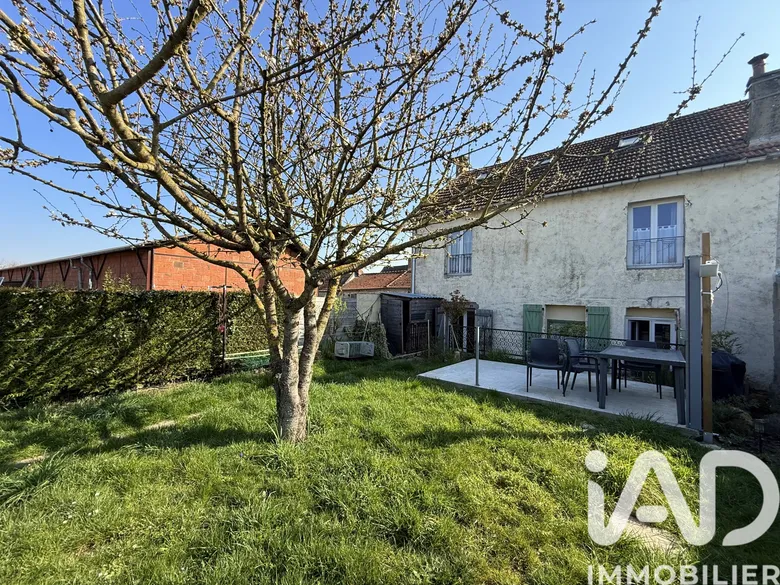 Maison 4 pièces 120 m² · à Neuilly-Saint-Front · 120 m² · 169 800 €
