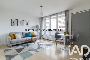 Apartment in Poissy (78300)