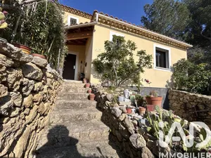 Maison à Salon-de-Provence (13300)