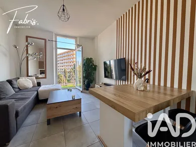 Apartment in Toulon (83200)