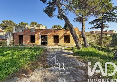 Maison d'architecte à Villeneuve-lès-Avignon (30400)