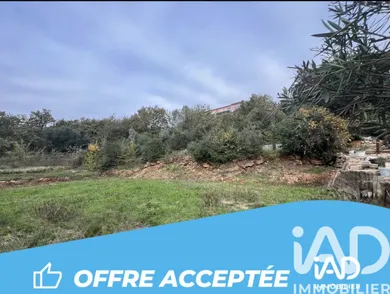 Terrain à bâtir à Solliès-Toucas (83210)