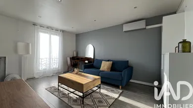 Apartment in Saint-Mandé (94160)