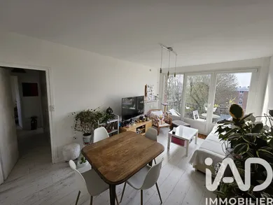 Apartment in Lille (59000)