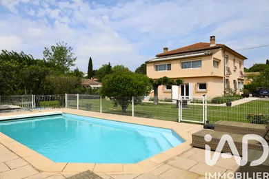Maison à Bédarrides (84370)