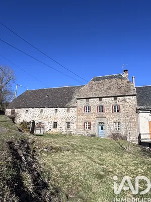 Maison de campagne à Gourdièges (15230)