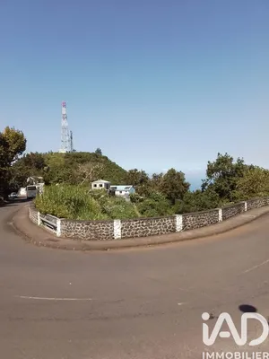 Building in Saint-Leu (97416)