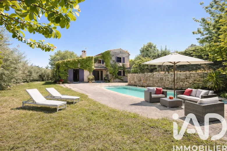 Maison 8 pièces 168 m² · à Fayence · 168 m² · 595 000 €