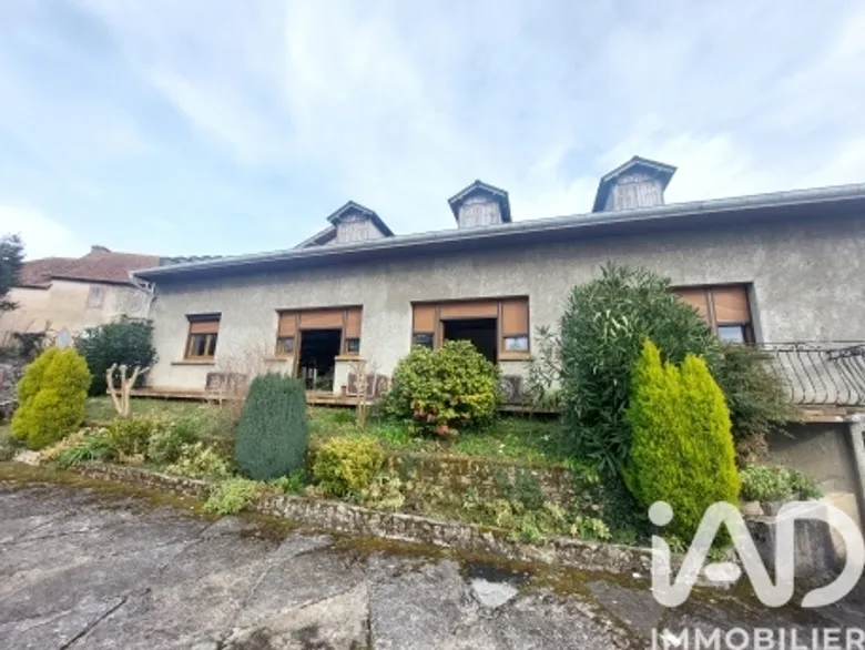 Maison 15 pièces 381 m² · à Moulédous · 381 m² · 143 000 €