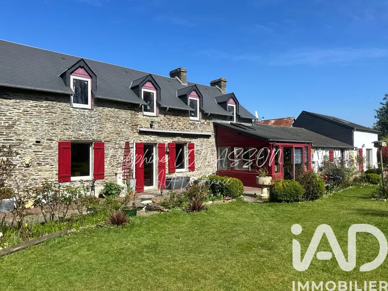 Maison 7 pièces 187 m² · à Sallen · 187 m² · 366 000 €