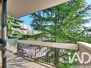 Apartment in Créteil (94000)