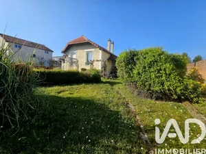 Maison de village à Marolles-sur-Seine (77130)