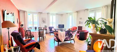 Apartment in Saint-Étienne (42000)