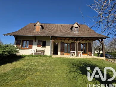 Village house in Puybrun (46130)