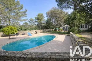 House in Nîmes (30900)