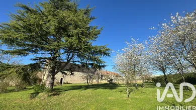 Grange à Châtellerault (86100)