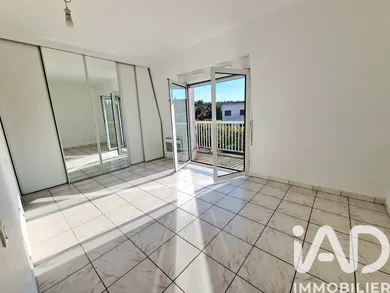 Apartment in Clichy-sous-Bois (93390)