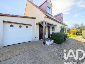 Detached house in Le Coudray-Saint-Germer (60850)