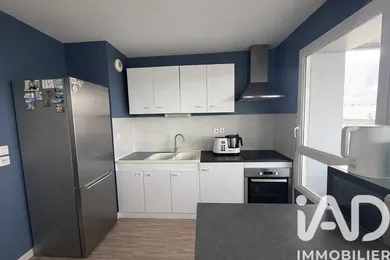 Apartment in Lesquin (59810)