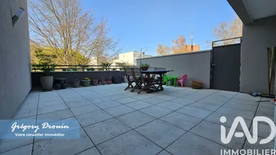 Apartment in Vaux-le-Pénil (77000)