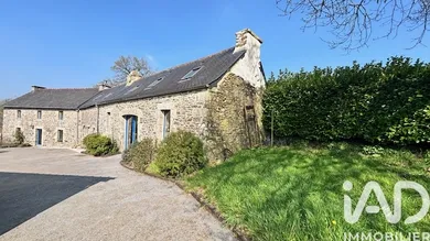 Longère à Plonévez-du-Faou (29530)