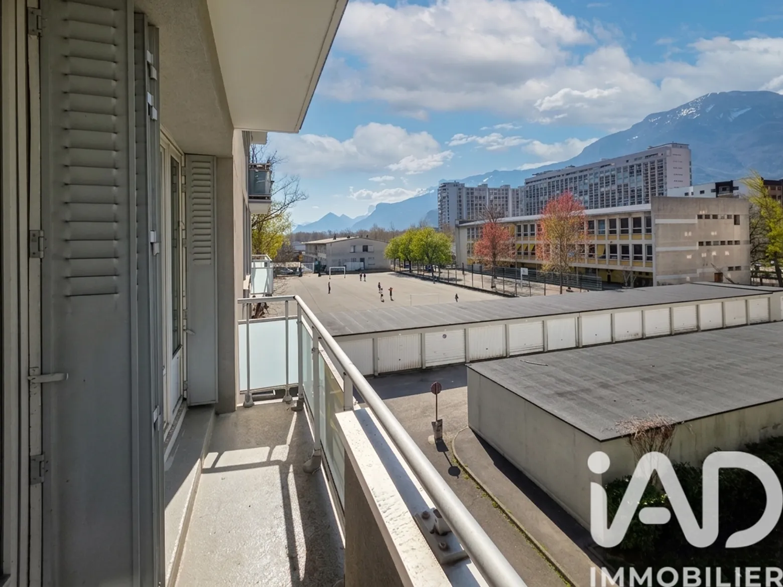 Vente appartement à Grenoble (38100) : appartement 4 pièces 65 m² — 6