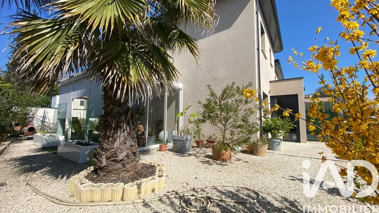 Maison 5 pièces 106 m² · à Montélimar · 105,9 m² · 315 000 €