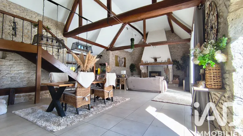 Maison 5 pièces 200 m² · à Les Villages Vovéens · 200 m² · 352 000 €