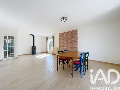 Detached house in Poilly-lez-Gien (45500)