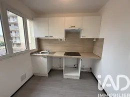 Apartment in Melun (77000)