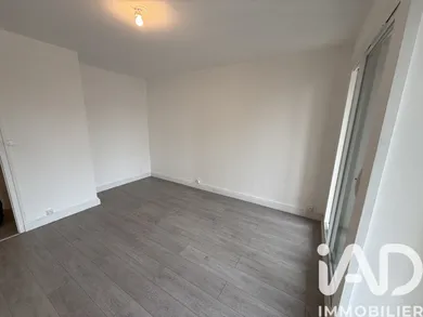 Apartment in Melun (77000)