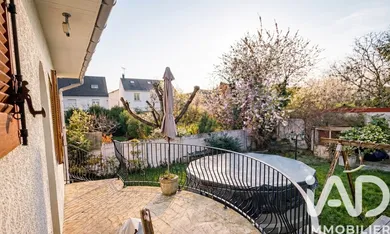 House in Noisy-le-Sec (93130)
