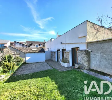 Maison de ville à Jouy-en-Josas (78350)