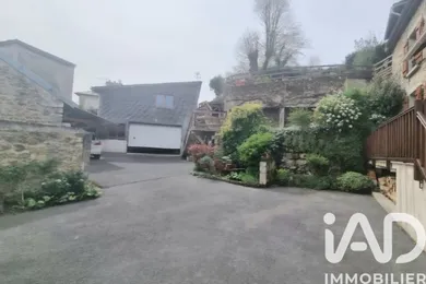 Maison de village à Mont-Saint-Père (02400)