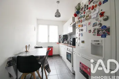 Apartment in Saint-Affrique (12400)